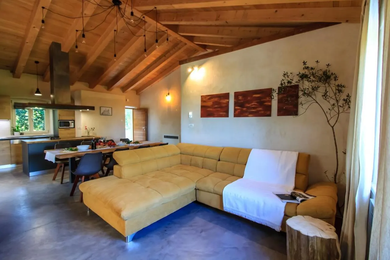 Holiday Home Mikula Krnica Villa